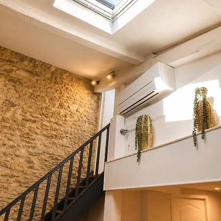 Belle Vue Medievale ,climatise,parking -cb * Carcassonne